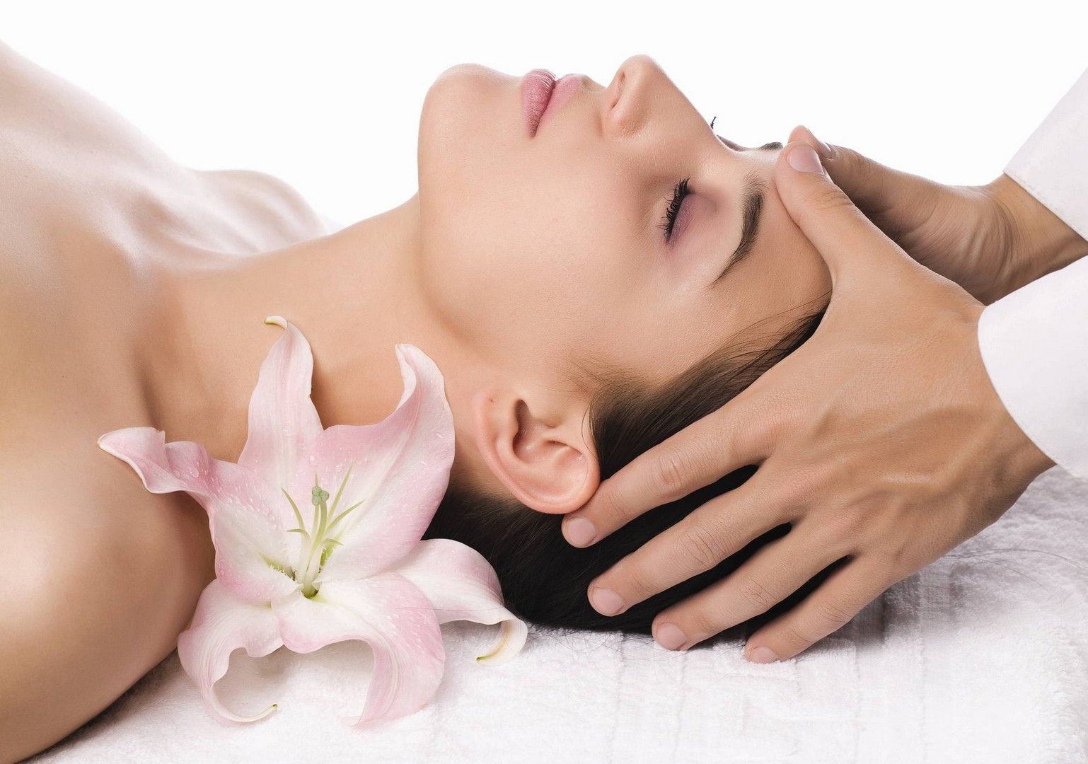 Understand the main reasons why people get a massage therapy. post thumbnail image